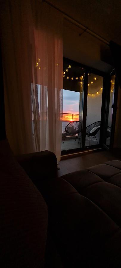 Golden Mirage Sunset Apartment Мамая Экстерьер фото